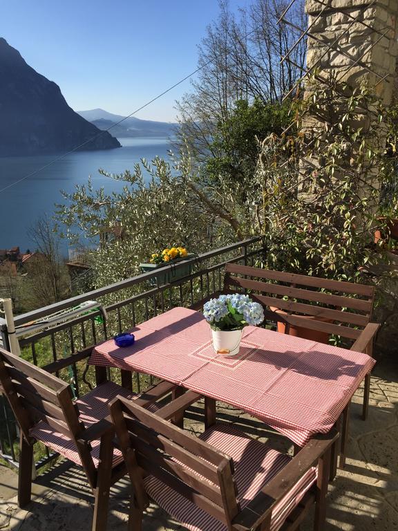 B&B Bellavista Castro  Exteriör bild